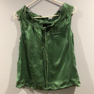 Adorable silk sleeveless top